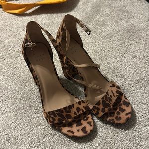 Size 7 animal print heels